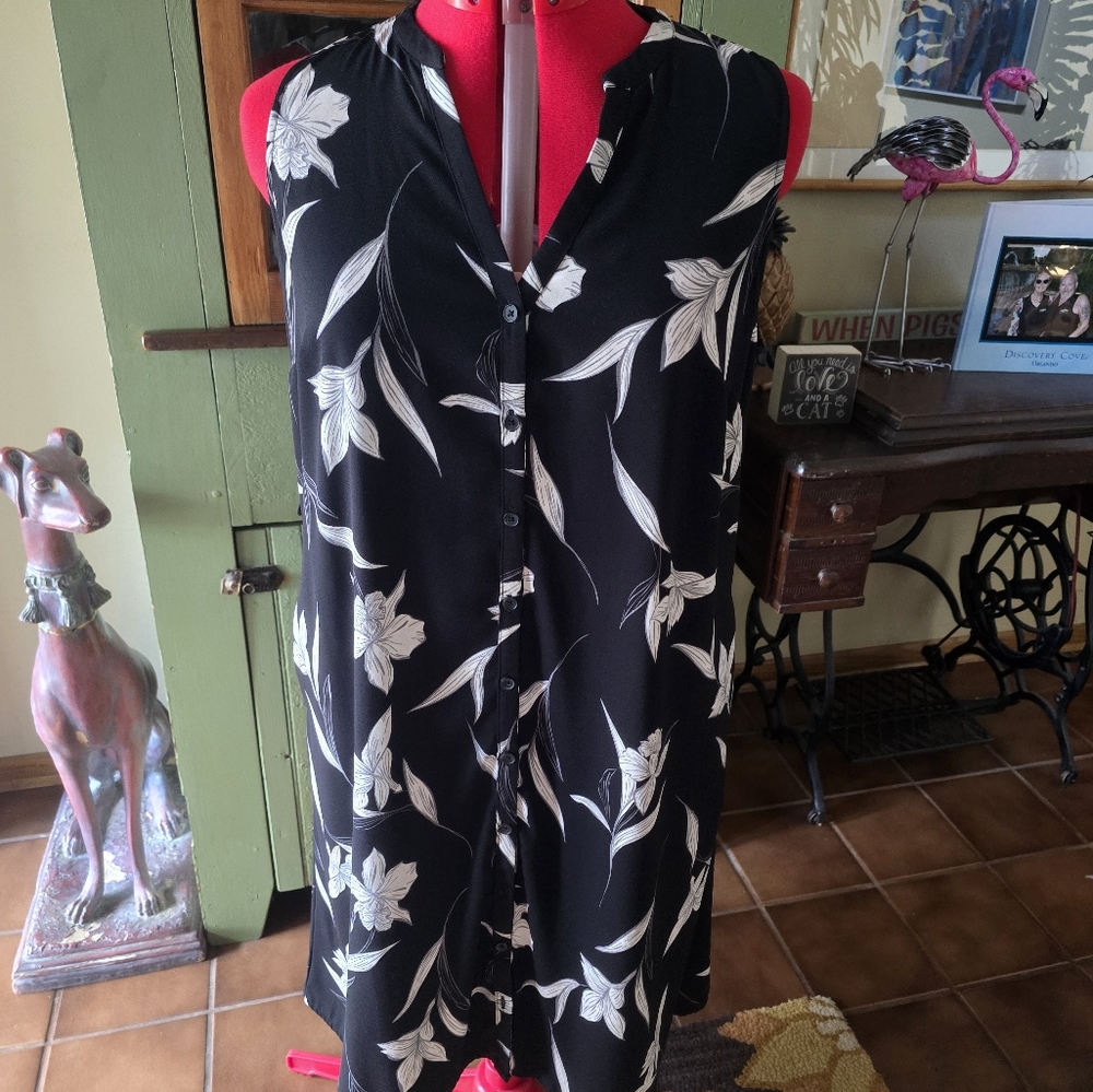 Sleeveless dress by New Day size xl